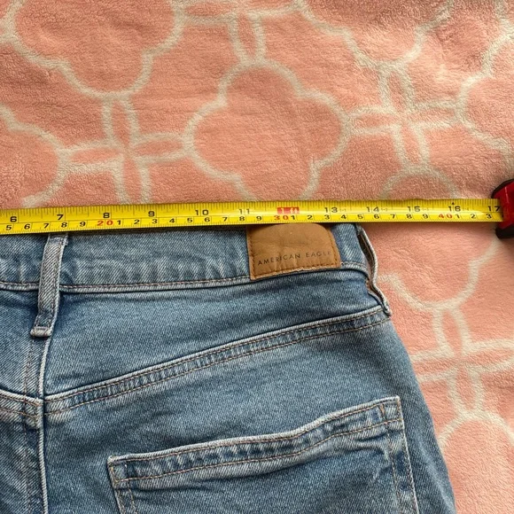 American Eagle Outfitters Women's Light Blue Denim Jean Shorts - Picture 5 of 6